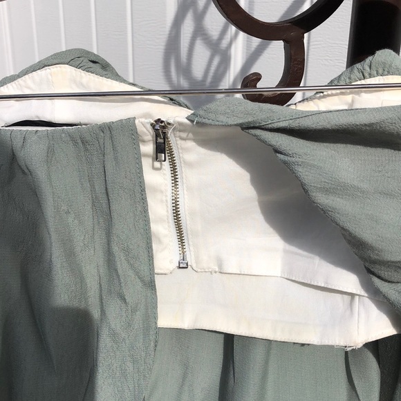 Nordstrom off the shoulder crop top! - Picture 5 of 6